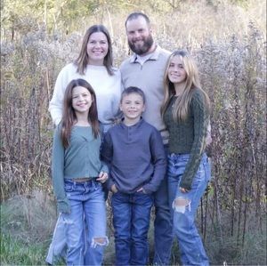 Meet your Posher, Alisha